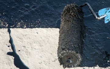 Chipstable liquid sealant waterproofing